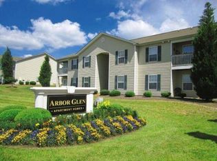 627 S Pierce St APT F, Eden, NC 27288