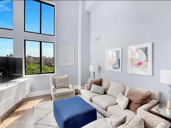 421 Hudson Street image 1 of 10