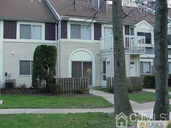 21 Sweetgum Ln, Monmouth Junction, NJ 08852