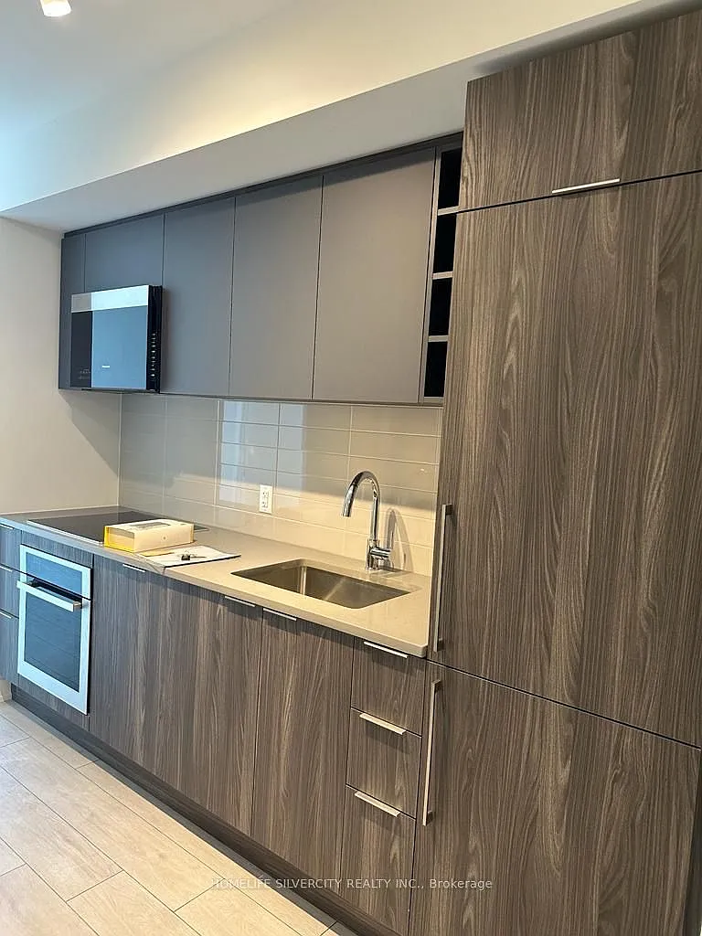 2 bed, $2,300 — Photo 2