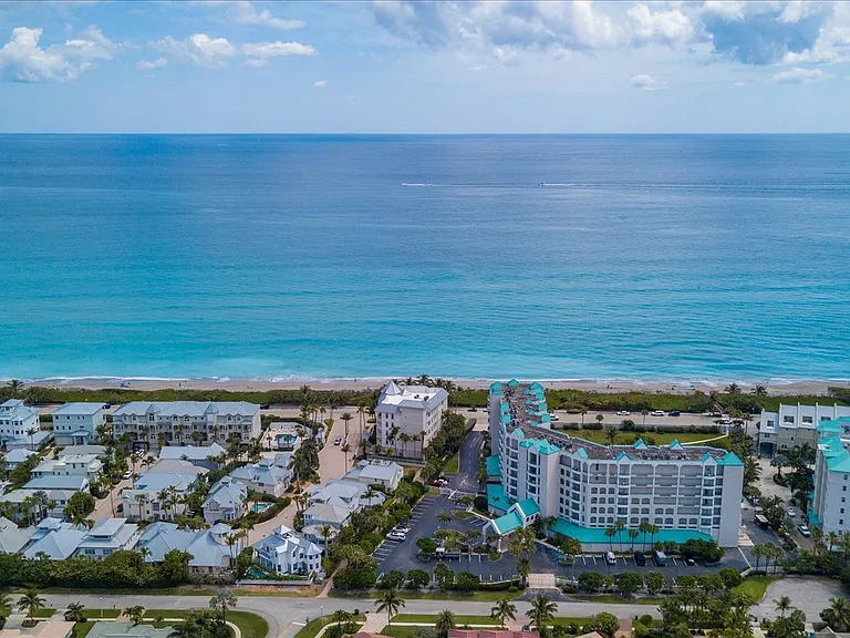 2000 S A1A #405 — Photo 27