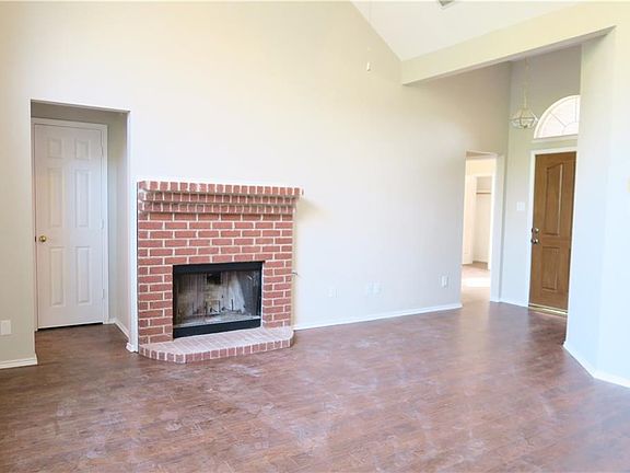 5th image of 4749 N Cascades St