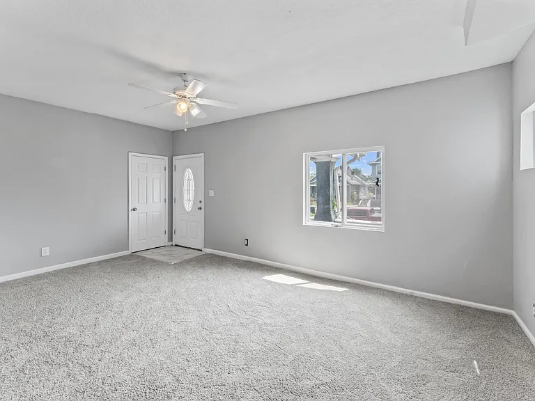 3620 College Ave — Photo 4