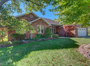 3390 W Edgewood St, Springfield, MO 65807