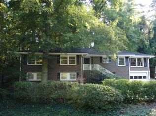 1326 Amanda Cir, Decatur, GA 30033