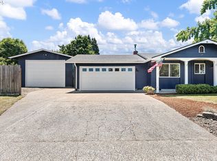 2378 11th St, Springfield, OR 97477