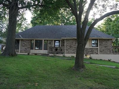 6108 Larson Ave, Kansas City, MO, 64133