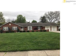 303 NW Obrien Rd, Lees Summit, MO 64063