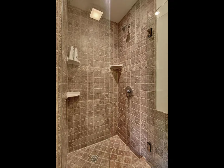 5320 Presidio Rd — Photo 26