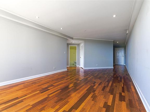 3rd image of 1501 Clairmont Rd APT 1216