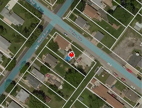 750 Reed Ave photo 1