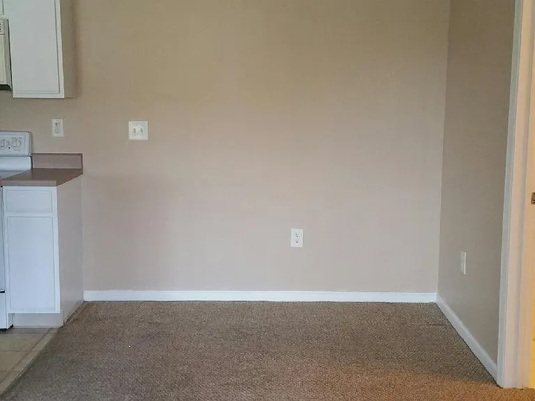 141 SW Palm Dr #202 — Photo 15