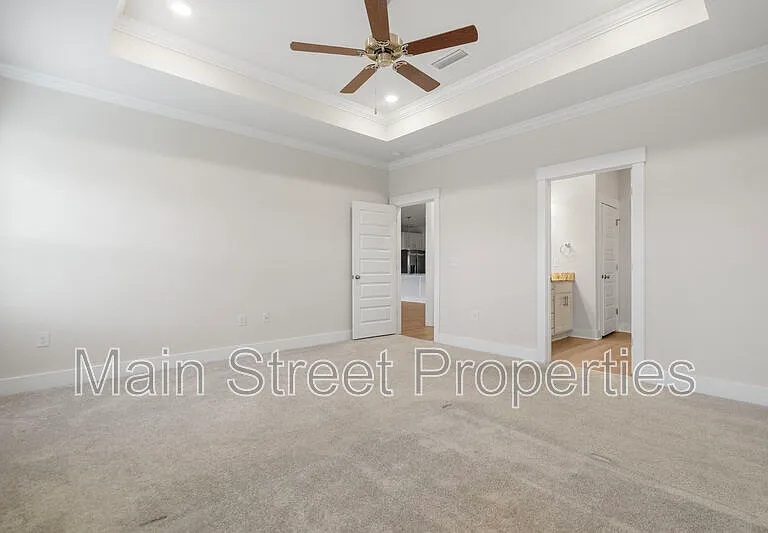 704 Brambling Ct — Photo 17