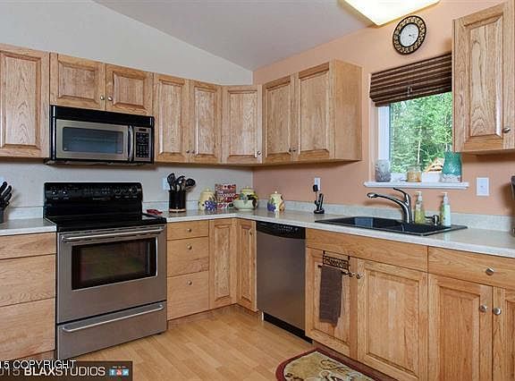 3rd image of 1410 Ric Dr