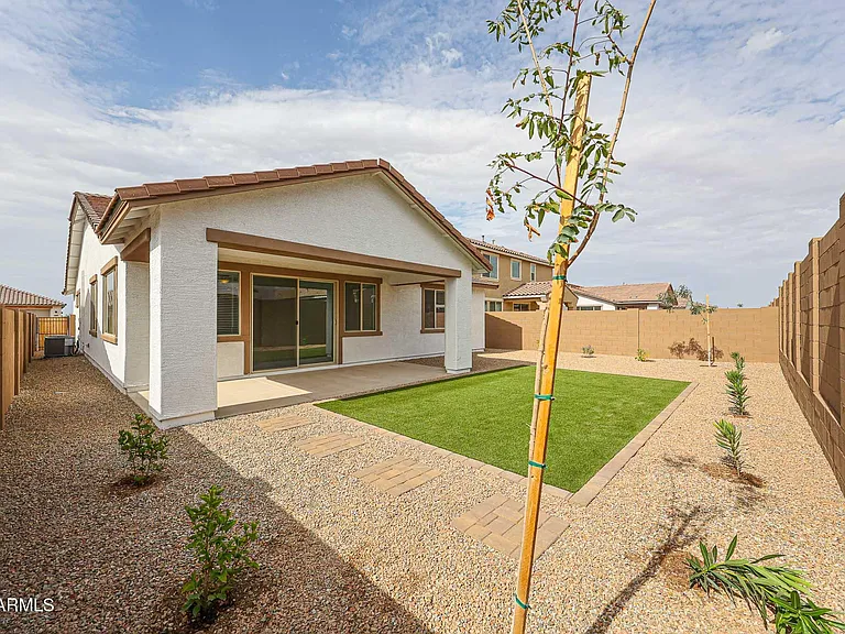 14752 W Smoketree Dr — Photo 17