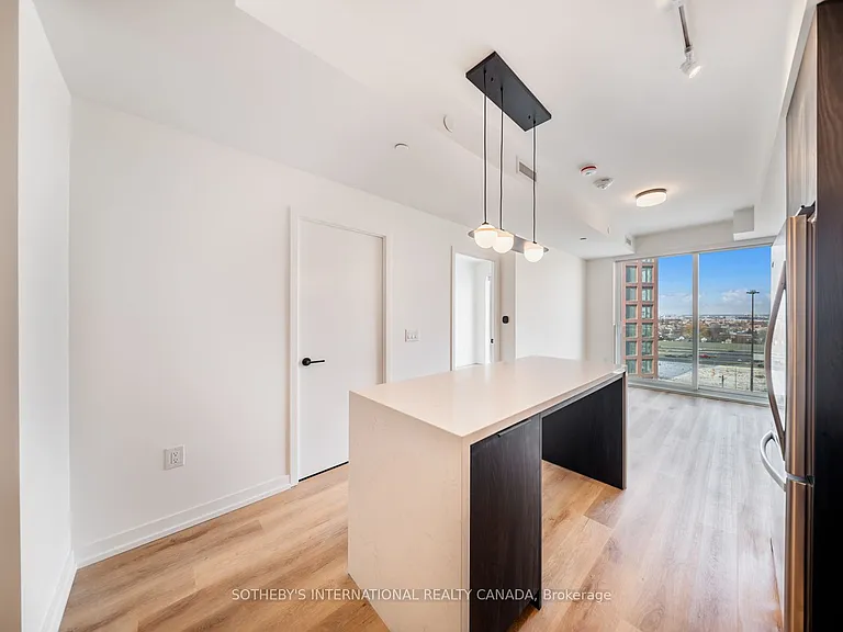 5 York Rd #1701 — Photo 7