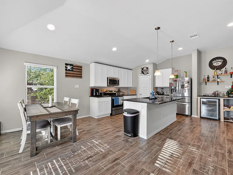 20703 Ridgeview Rd — Photo 17