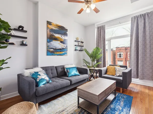 (undisclosed Address), Chicago, IL 60653