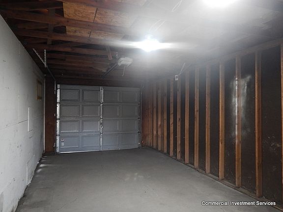 5th image of 2422 W 6th St