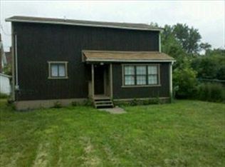 712 Adams Ave, Ashtabula, OH 44004
