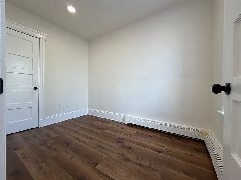 1918 Kerrigan Ave — Photo 18