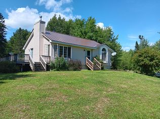 88 Coffin Rd, Harrington, ME 04643