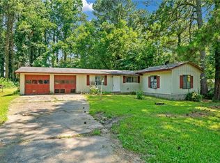 4235 Apache Dr SE, Acworth, GA 30102