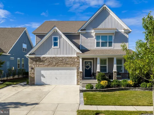 51 Ashburn Ave, Manahawkin, NJ 08050
