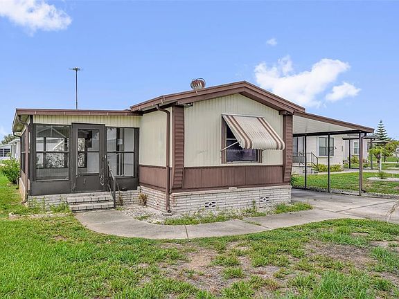 2nd image of 242 CANDLEWOOD DRIVE