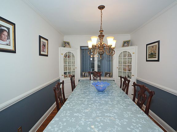 5th image of 20 Slabey Ave
