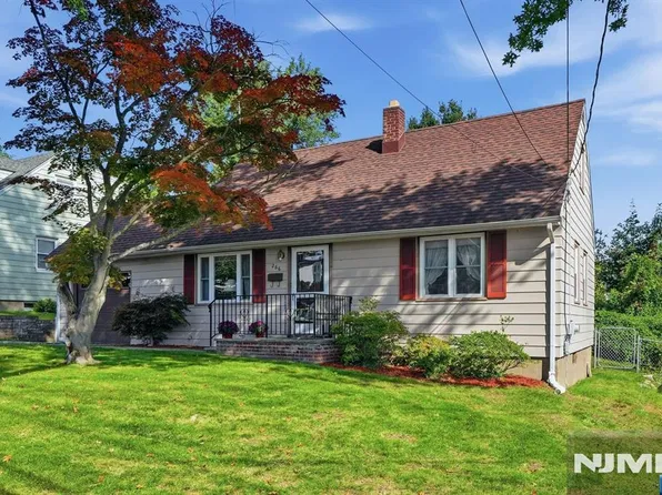 266 Adams Avenue, River Edge, NJ 07661