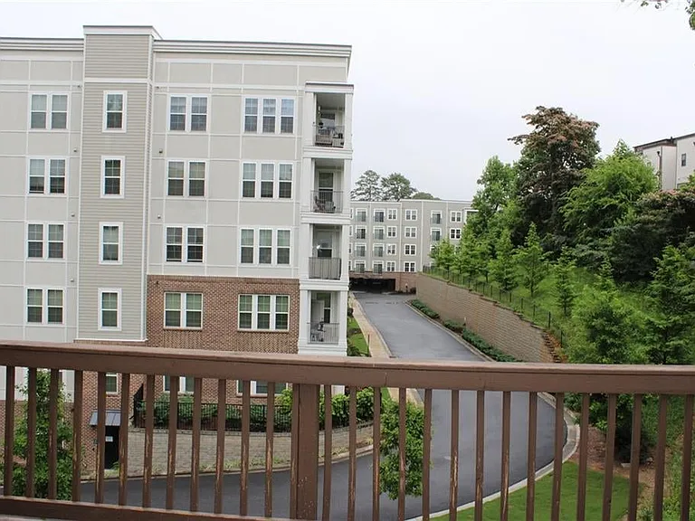 2059 Liberty Ct NW — Photo 12