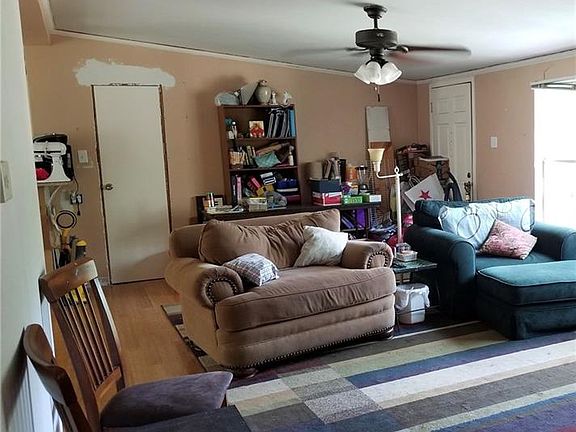 5th image of 120 Green Mountain Dr