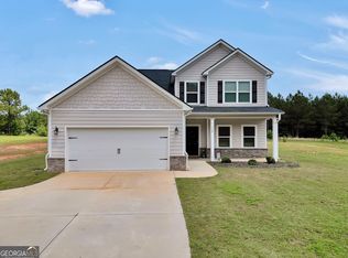 715 Colvin Dr, Locust Grove, GA 30248