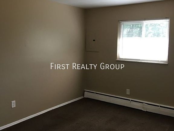 5th image of 342 Lookout Ave APT 9