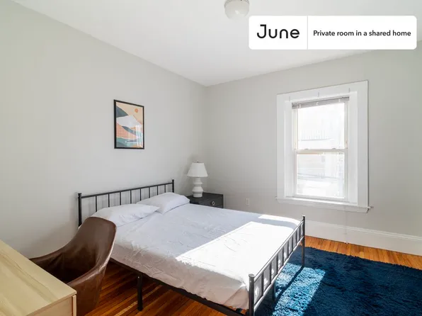 76 Easton St #C, Allston, MA 02134