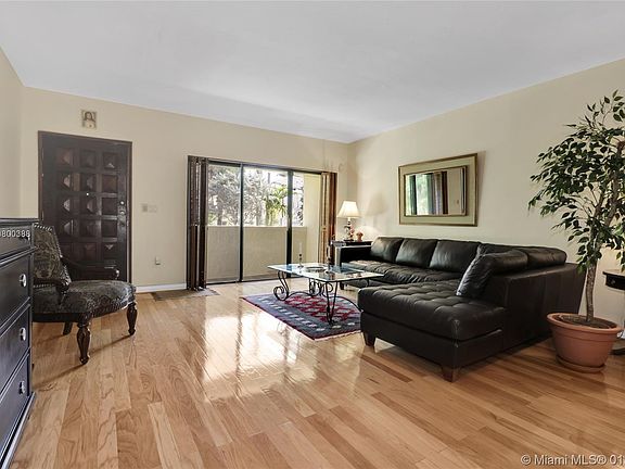 5th image of 2600 Cardena St APT 15