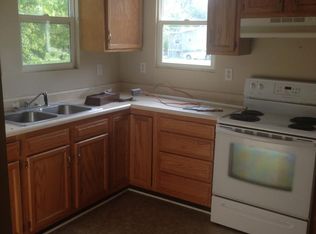 623 235th St W, Huntington, WV 25704