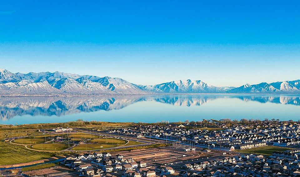 Aerial view of Wander