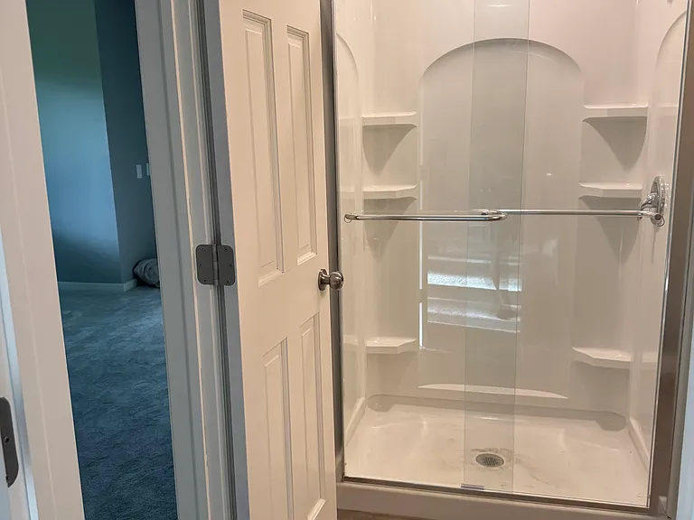 16728 Leavenworth Cir — Photo 50