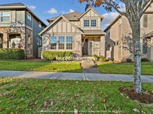 10677 SW Barber St, Wilsonville, OR 97070