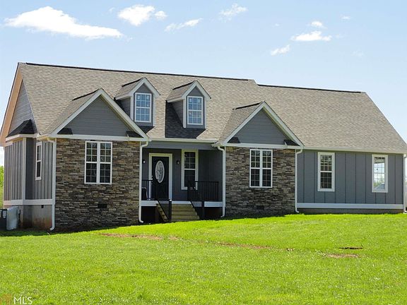 2nd image of 41 Grant Dr