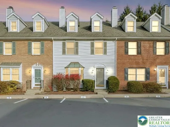 116 Eaglesmere Cir APT 10, East Stroudsburg, PA 18301
