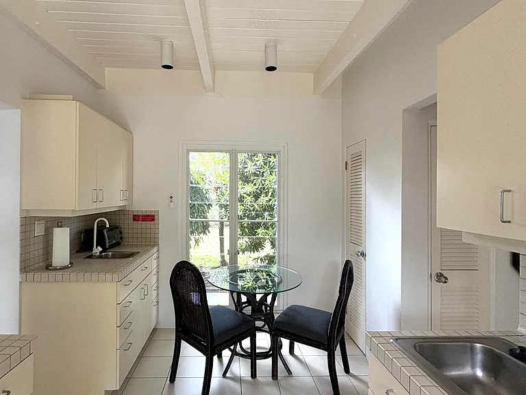 6 Shoys Beach Rd #1 — Photo 9