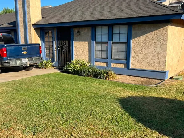 581 Lynora St, Tulare, CA 93274