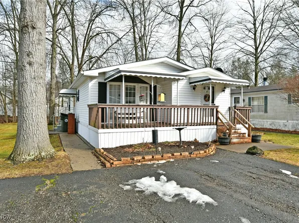 141 Northgate Dr NE, Warren, OH 44484