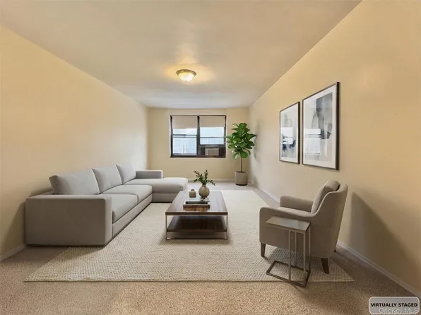 141-09 28th Avenue #3D, Flushing, NY 11354