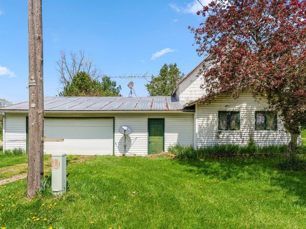 7950 E Metz Rd, Angola, IN 46703