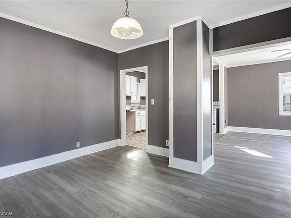 5th image of 917 Union St