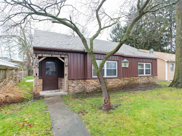 1706 Cedar St, Niles, MI 49120